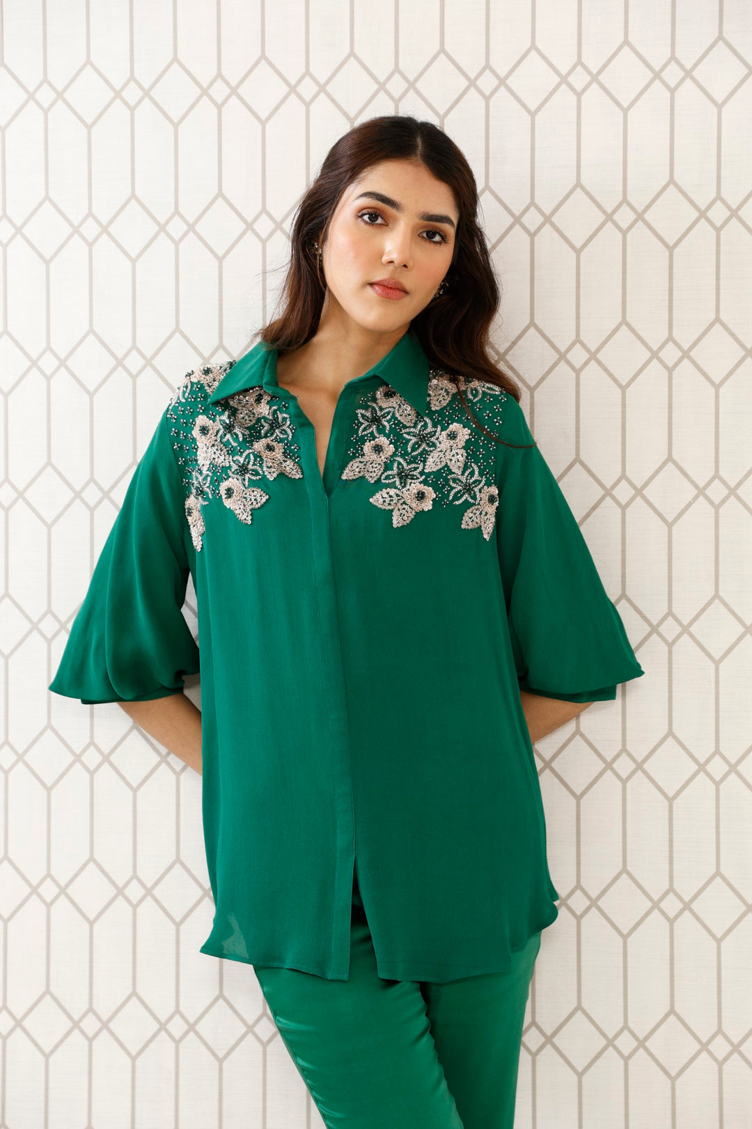 SEQUINS EMBROIDERED SHIRT WITH FLARED PANTS