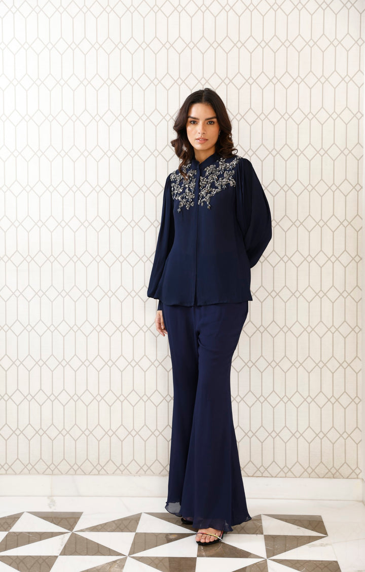 SEQUINS EMBROIDERED SHIRT WITH FLARED PANTS (BLUE)