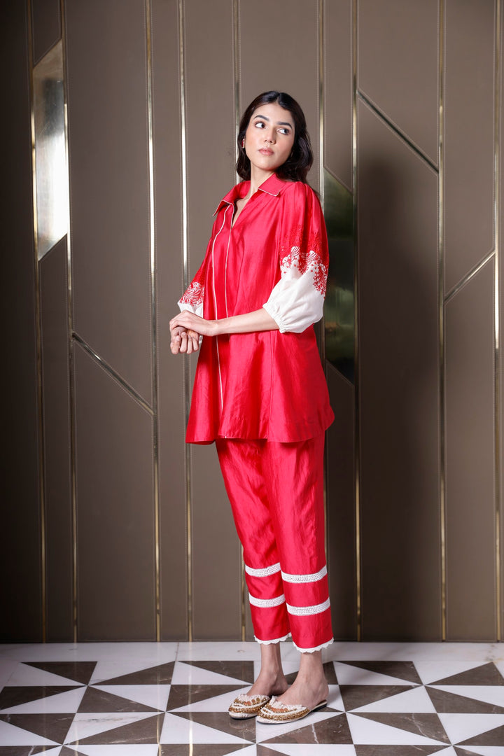 EMBROIDERED KURTA WITH PANTS (RED)