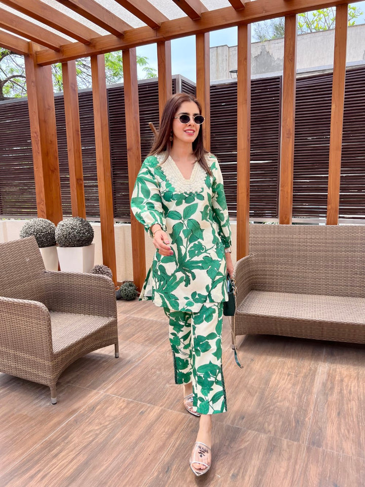 Green leaf printed kurta with straight pants